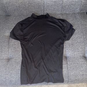Onestepup Turtle Neck T-shirt